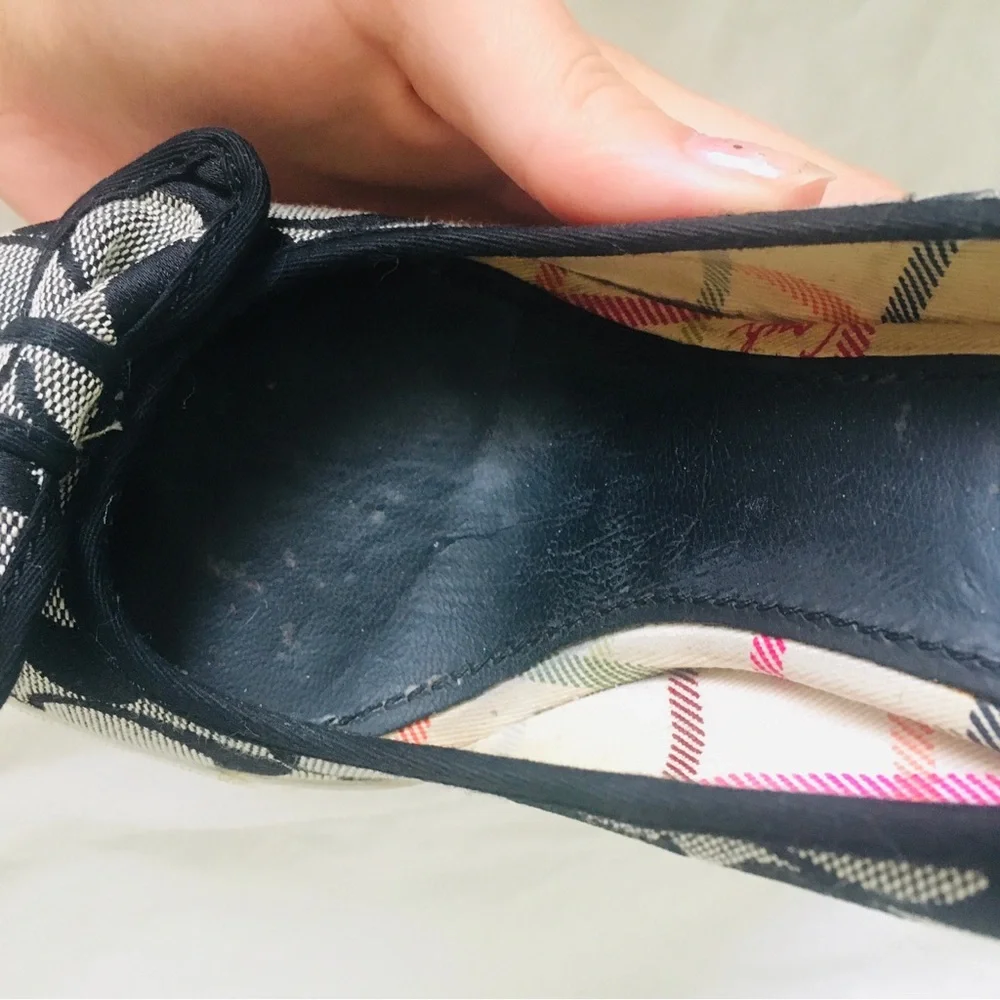 COACH Wedge Heels Sweetie Canvas Signature Emblem Bows Size 6.5M - Picture 14 of 16